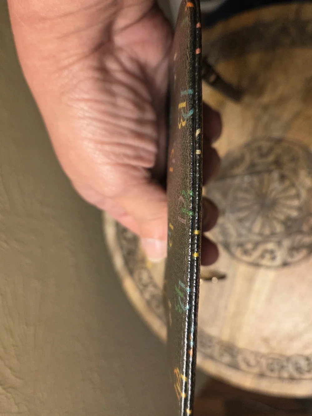 Dooney & Bourke compact dooney